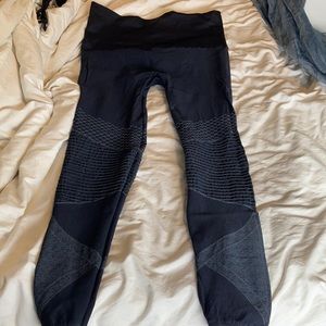 Spanx Look at Me Now Seamless Moto Leggings